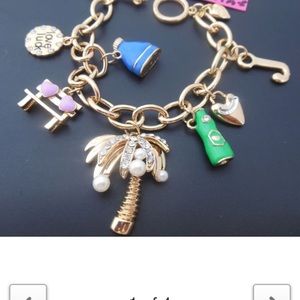 GC coconut  trees gold tone bracelet