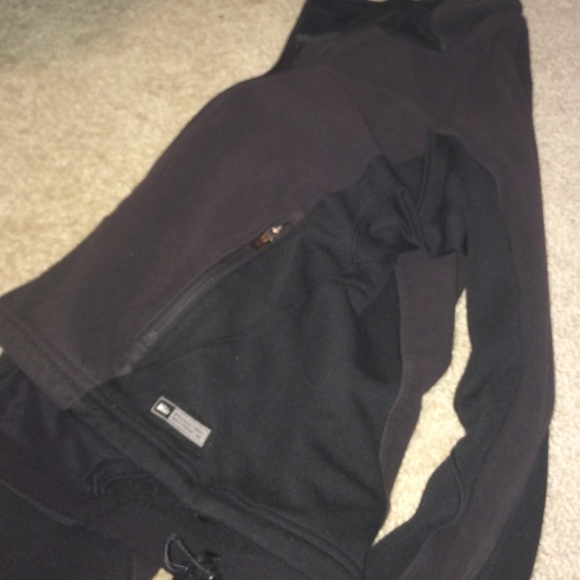 All black fleece jacket