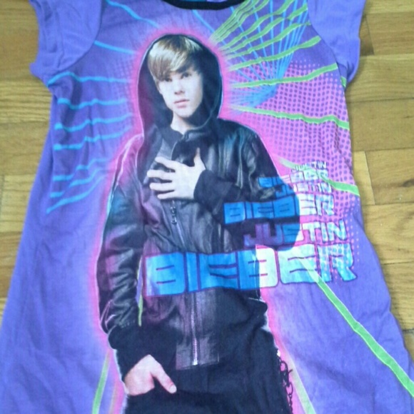 Justin bieber night shirt/nightgown