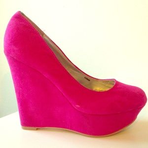 Charlotte Russe hot pink wedges