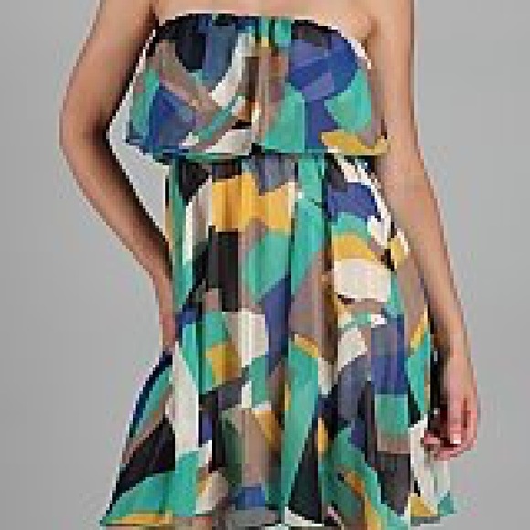 Strapless dress