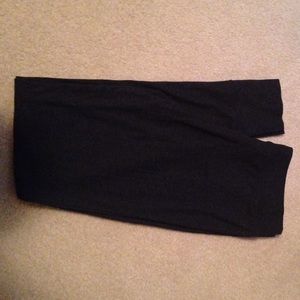 NEW WITH TAGS VS LEGGINGS