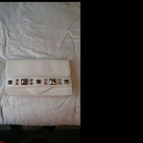 White clutch