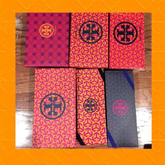 6 Tory burch boxes size 6.5