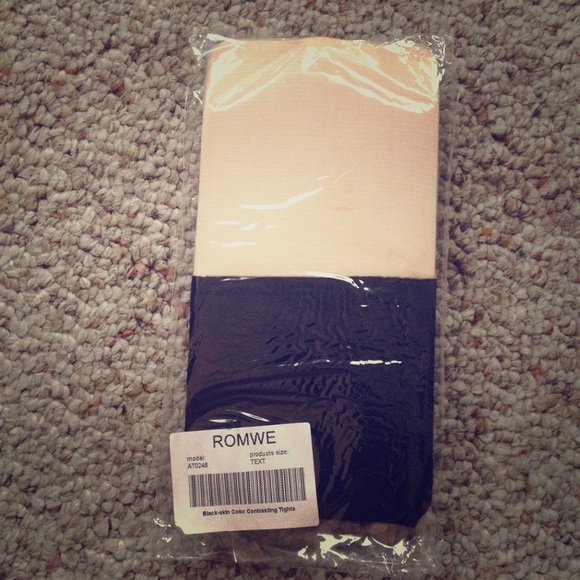 Romwe tights never been worn! In the package!