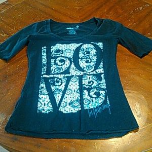 1/4 sleeve billabong shirt