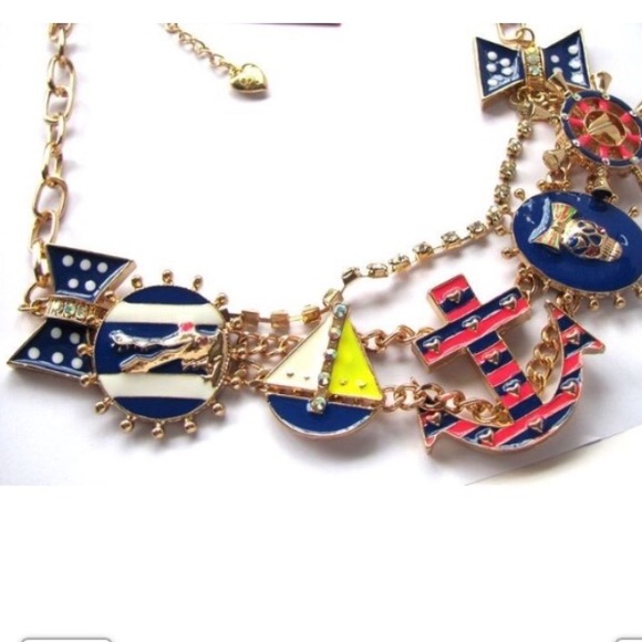 GCnavy style rudder/anchor/shield Necklace - Picture 2 of 3