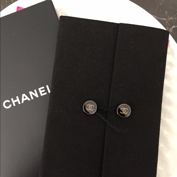 BNWOT! CHANEL Note Pad!