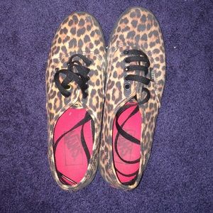 Cheetah vans size 7.5 lightly worn