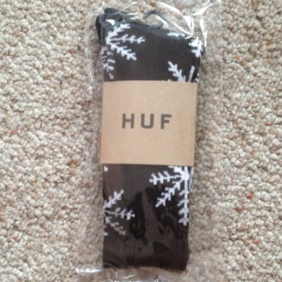 Nordic crew black HUF socks