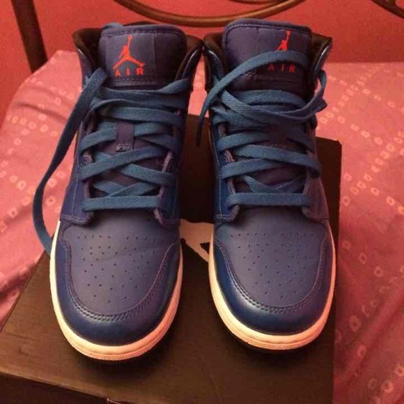 🚫sold on mercari - Picture 1 of 4