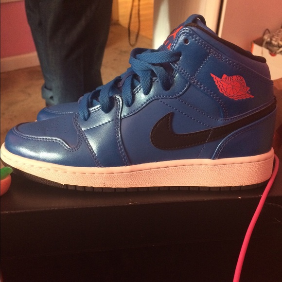 🚫sold on mercari - Picture 2 of 4