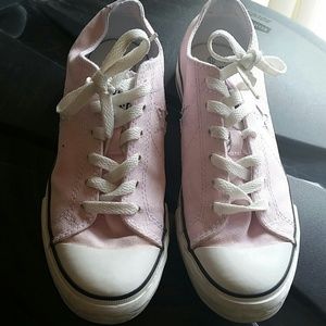 Pink converse