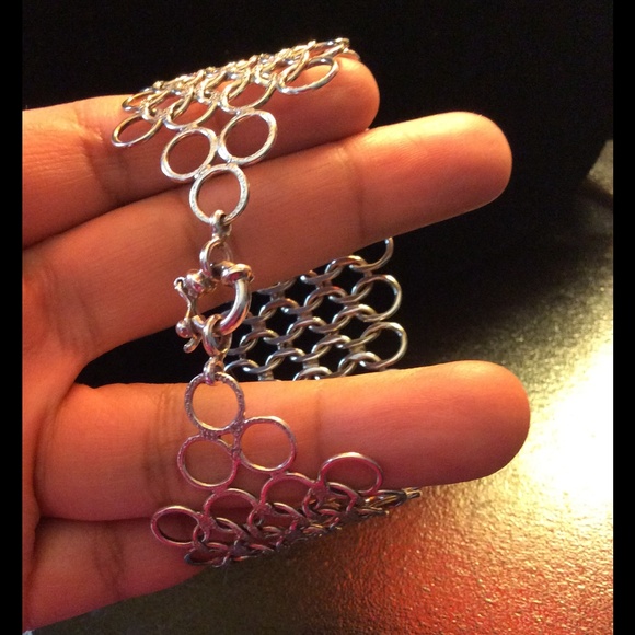 ✨HP✨Elegant and beautiful Silver bracelet😄 - Picture 3 of 4