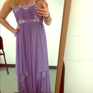 Size 6 purple prom dress!