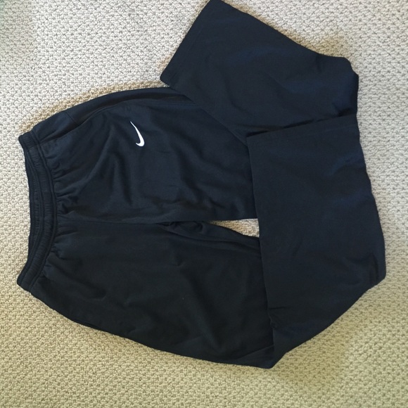 Black nike sweatpants