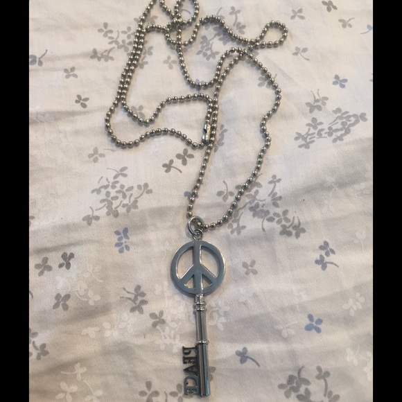 Peace sign long necklace