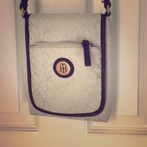 Tommy Hilfiger crossbody bag