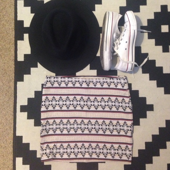 AZTEC PENCIL SKIRT