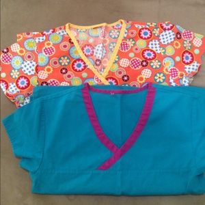 Bundle 2 scrub tops
