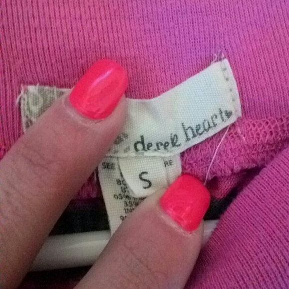 Top - Picture 2 of 2