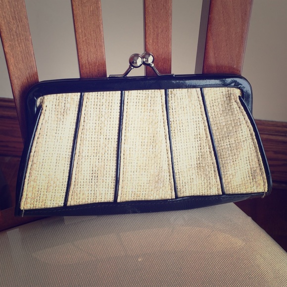Cute Clutch💙