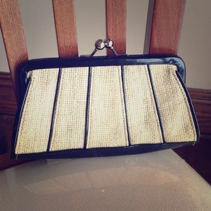 Cute Clutch💙