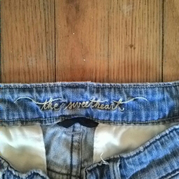 Pants - Picture 3 of 4