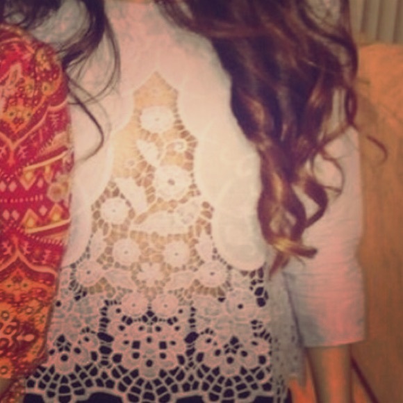 SOLD....Urban outfitters top