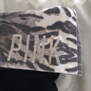 Vs pink leggings with zebra band