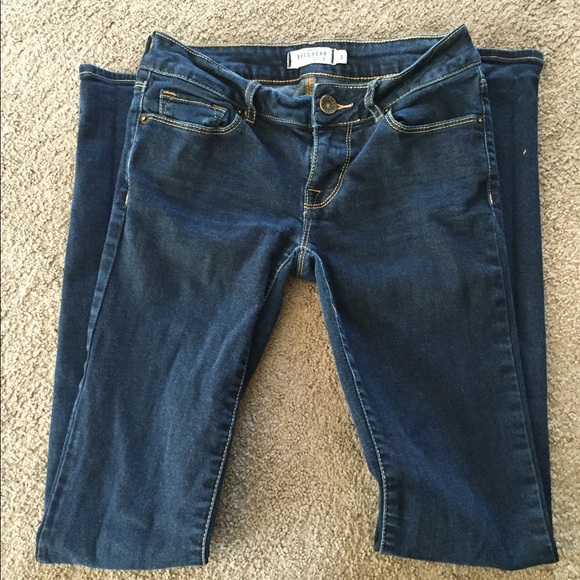Jeans - Picture 2 of 2