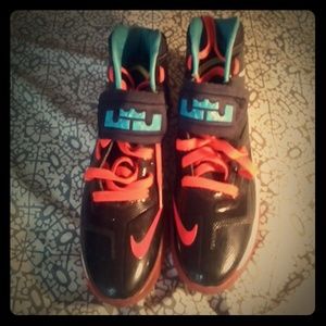 Lebron 7 Soldier