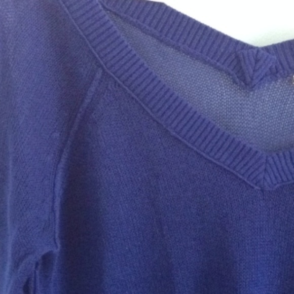 Victoria's Secret Blue Knit Top Blouse Shirt - Picture 2 of 2