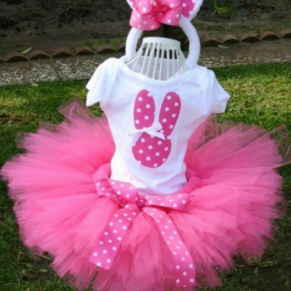 Baby Outfit - Picture 1 of 1