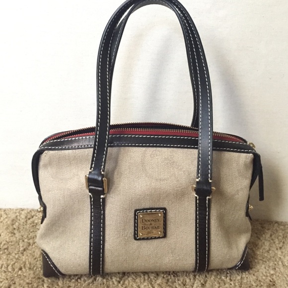 Reserved!! Dooney&Bourke Small, handbag. Authentic