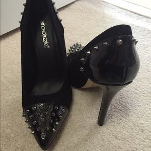 Shoe Dazzle Pumps