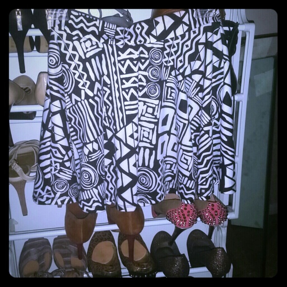 Forever 21 pattern skirt - Picture 1 of 2