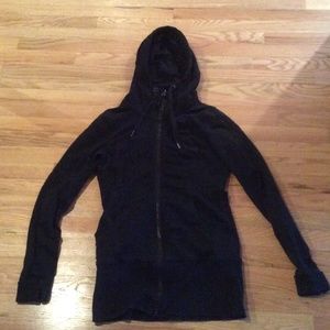 Lululemon Size 6 - black zipper jacket