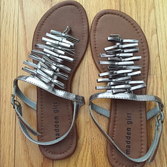 Madden Girl Bow Sandals