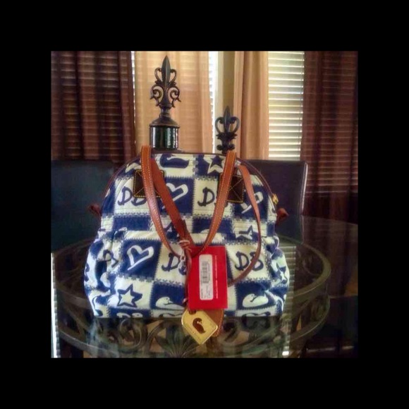 ‼️SOLD‼️Dooney and Bourke - Picture 1 of 4