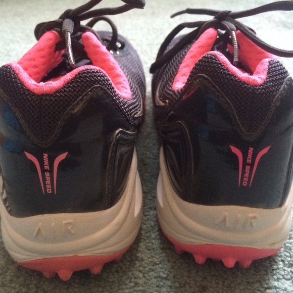 Nike Air Lacrosse Cleats Grey/Black/Pink - Picture 2 of 4