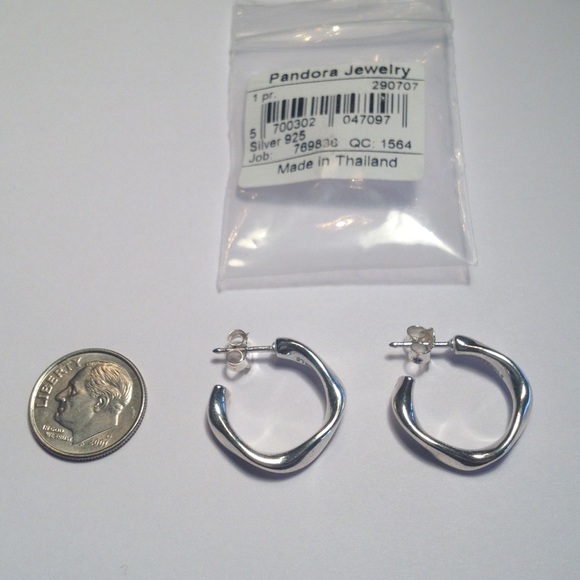 SOLD WITH BUNDLE Pandora Sterling Silver earrings