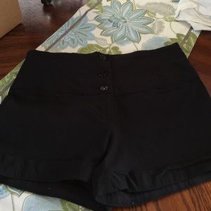 High wasted stretchy shorts. SOLD
