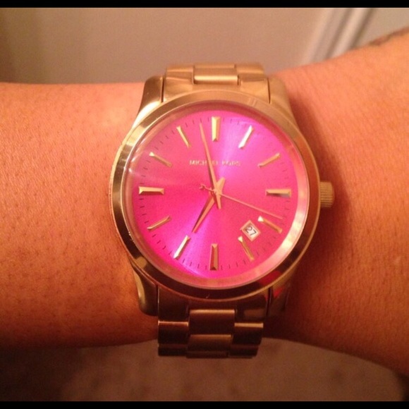 Michael Kors Jewelry - MK watch