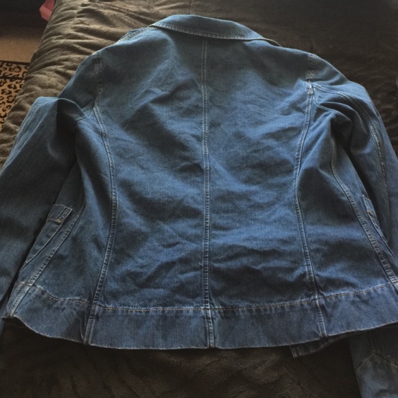 Sold🚫 - Picture 3 of 3