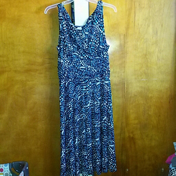 1 hr. Only!!! ***Beautiful dress***