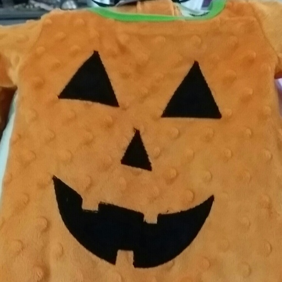SOLD 🎃 NWT MUDPIE PUMPKIN WITH HALLOWEEN - Picture 2 of 3