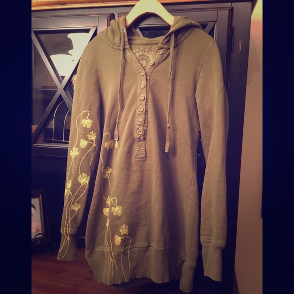 SOLD!!!!! BUNDLE! FREE people hoodie