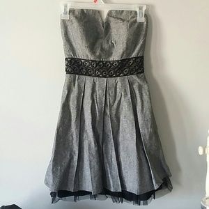 Grey wool strapless dress