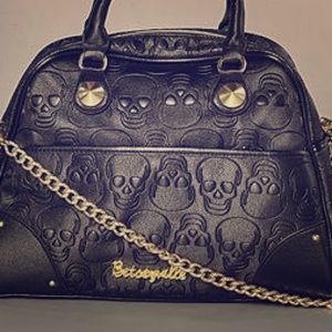 Looking for! Not for sale. NOT FOR SALE.